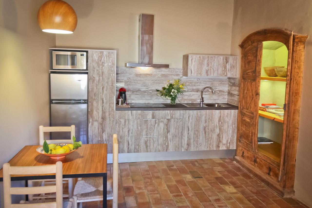 Apartamentos En La Rectoria De Regencós エクステリア 写真